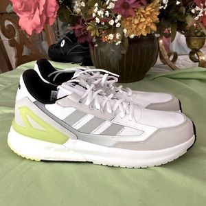 9 Men’s Adidas sneakers